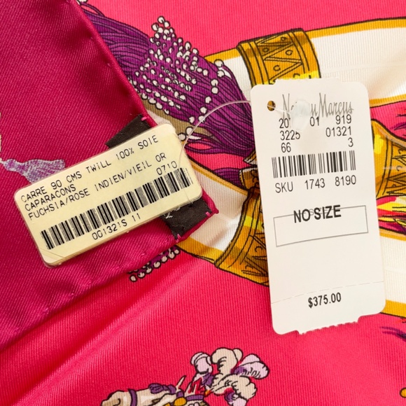 NWT Auth Hermès Carré 90 "Caparacons" in Fuchsia and Rose - Picture 4 of 10